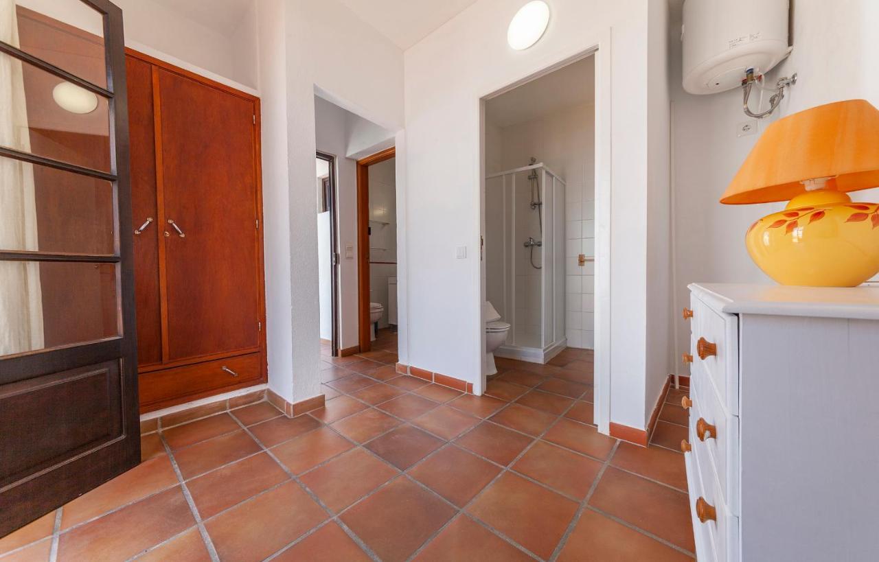 J - Casa Do Farol Guest house Lagos